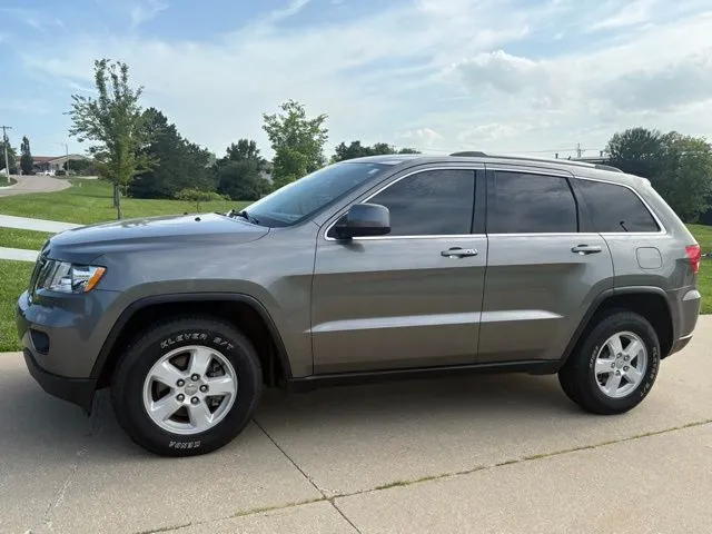 Gray 2012 Jeep Grand Cherokee Laredo for sale in Maryville, MO