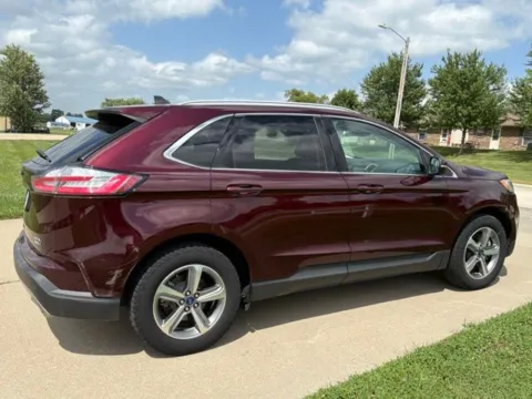 More photos of 2020 Ford Edge SEL at Tri-State Ford, MO