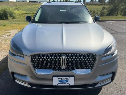 Photos of 2020 Lincoln Aviator Reserve for sale in Maryville, MO at Tri-State Ford
