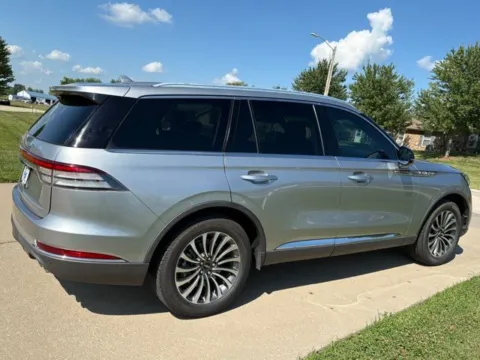 More photos of 2020 Lincoln Aviator Reserve at Tri-State Ford, MO