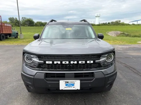 Photos of 2026 Ford Bronco Sport Outer Banks for sale in Maryville, MO at Tri-State Ford
