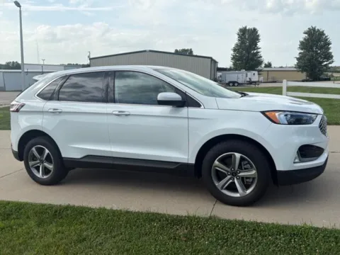 Another view of 2024 Ford Edge SEL for sale in Maryville, MO at Tri-State Ford