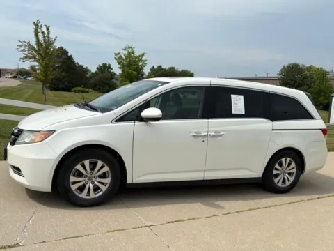 White 2015 Honda Odyssey EX-L for sale in Maryville, MO