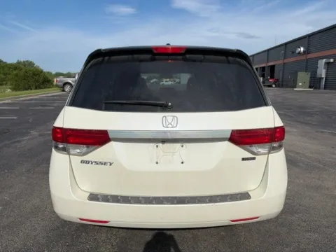 More photos of 2015 Honda Odyssey EX-L at Tri-State Ford, MO