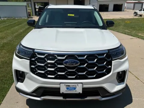 Photos of 2026 Ford Explorer Platinum for sale in Maryville, MO at Tri-State Ford