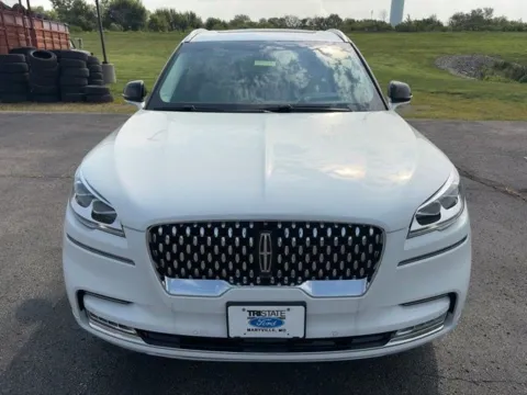 Photos of 2023 Lincoln Aviator Black Label for sale in Maryville, MO at Tri-State Ford