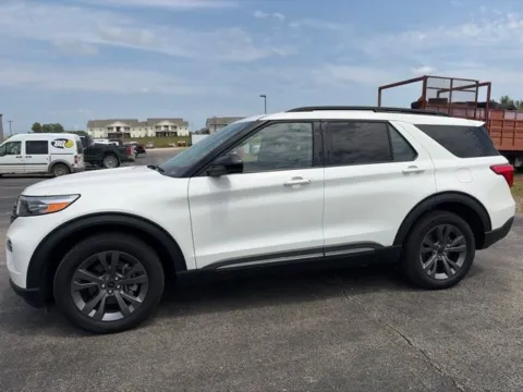 White 2024 Ford Explorer XLT for sale in Maryville, MO