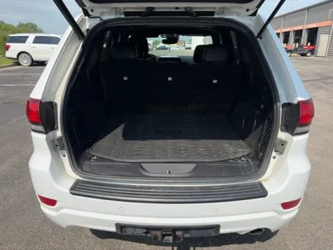 More photos of 2020 Jeep Grand Cherokee Altitude at Tri-State Ford, MO