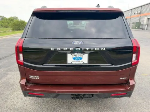 More photos of 2027 Ford Expedition Max Active at Tri-State Ford, MO