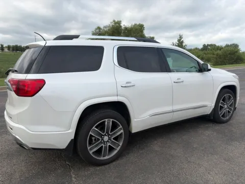 More photos of 2018 GMC Acadia Denali at Tri-State Ford, MO