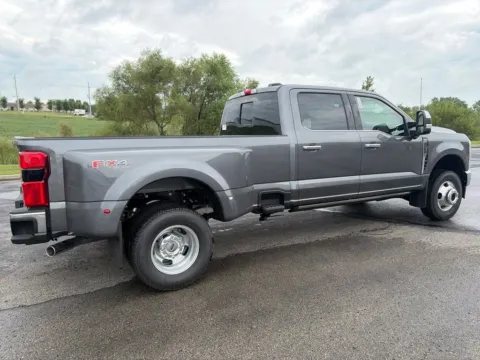 More photos of 2026 Ford F-350SD Lariat at Tri-State Ford, MO