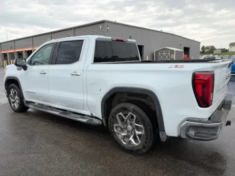 More photos of 2026 GMC Sierra 1500 SLT at Tri-State Ford, MO