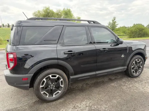 More photos of 2023 Ford Bronco Sport Outer Banks at Tri-State Ford, MO