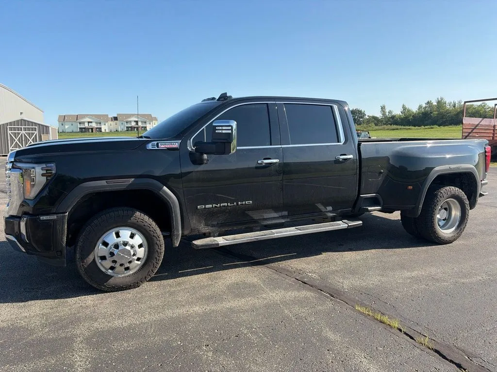 Black 2024 GMC Sierra 3500 HD Denali for sale in Maryville, MO