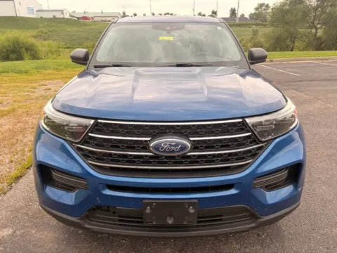 Photos of 2021 Ford Explorer XLT for sale in Maryville, MO at Tri-State Ford