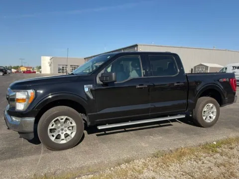 Black 2022 Ford F-150 XLT for sale in Maryville, MO