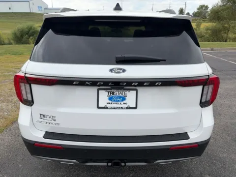 More photos of 2027 Ford Explorer Active at Tri-State Ford, MO