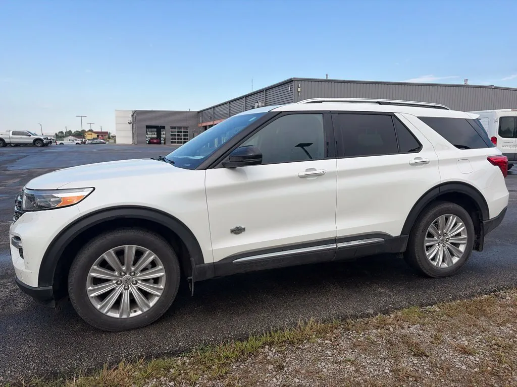 White 2024 Ford Explorer King Ranch for sale in Maryville, MO