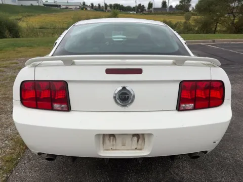 More photos of 2007 Ford Mustang GT Premium at Tri-State Ford, MO
