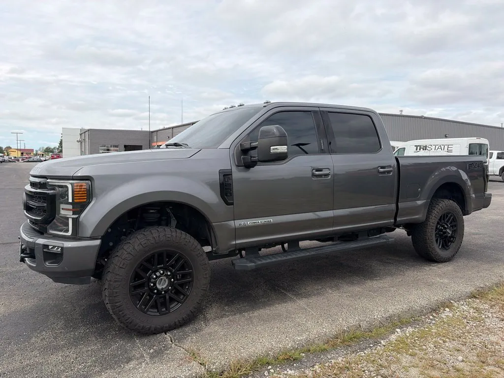 Gray 2022 Ford F-250SD Lariat for sale in Maryville, MO