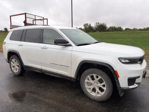 Another view of 2023 Jeep Grand Cherokee L Limited for sale in Maryville, MO at Tri-State Ford