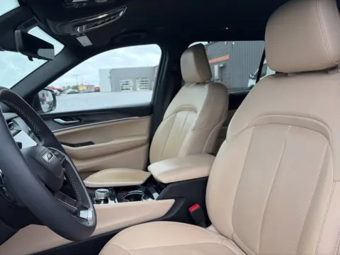 More photos of 2023 Jeep Grand Cherokee L Limited at Tri-State Ford, MO