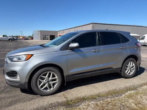 Silver 2022 Ford Edge SEL for sale in Maryville, MO