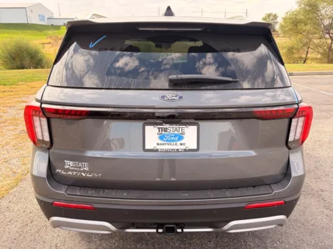 More photos of 2027 Ford Explorer Platinum at Tri-State Ford, MO