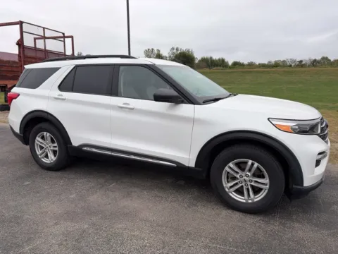Another view of 2023 Ford Explorer XLT for sale in Maryville, MO at Tri-State Ford