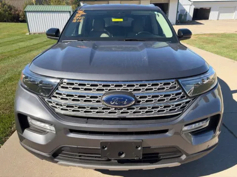 Photos of 2022 Ford Explorer Limited for sale in Maryville, MO at Tri-State Ford