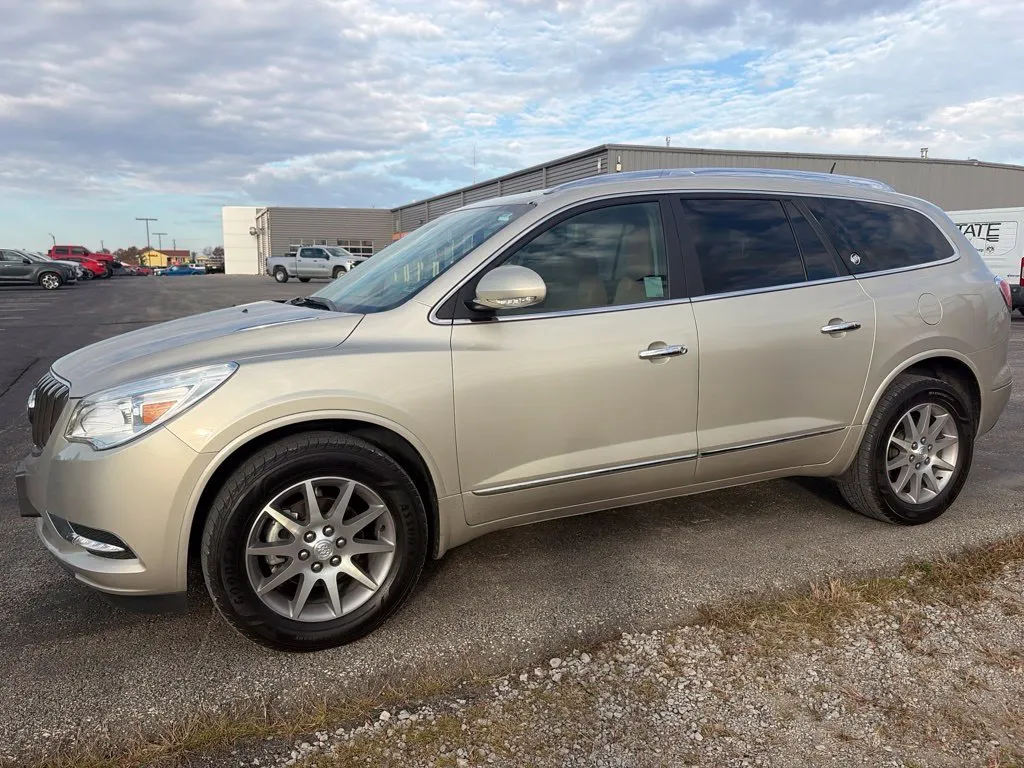Silver 2016 Buick Enclave Leather Group for sale in Maryville, MO