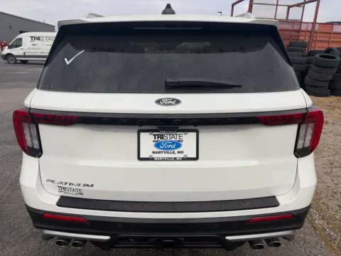 More photos of 2027 Ford Explorer Platinum at Tri-State Ford, MO