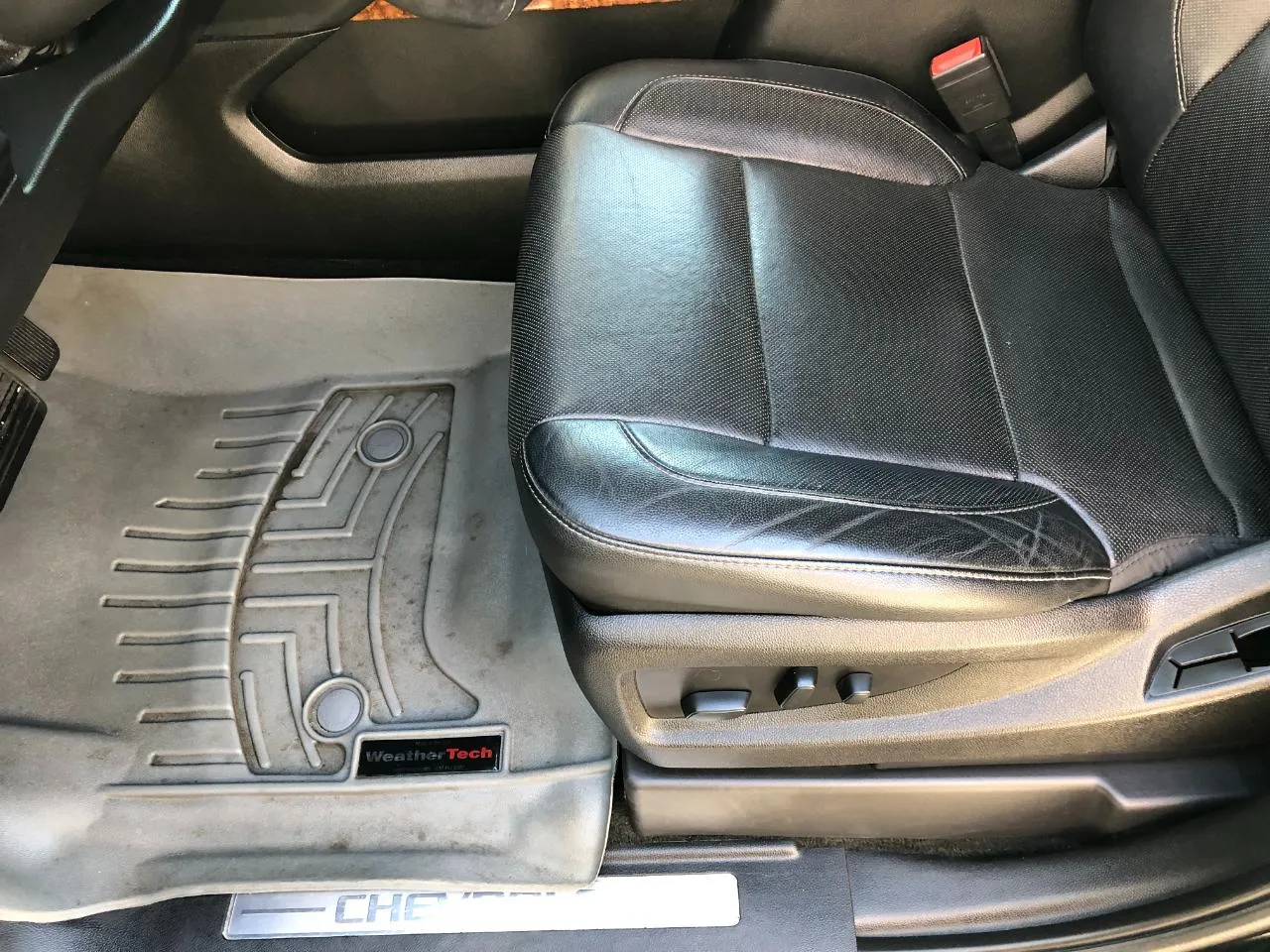 Chevrolet Tahoe photo 16