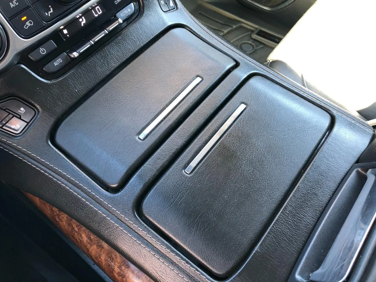 Chevrolet Tahoe photo 29