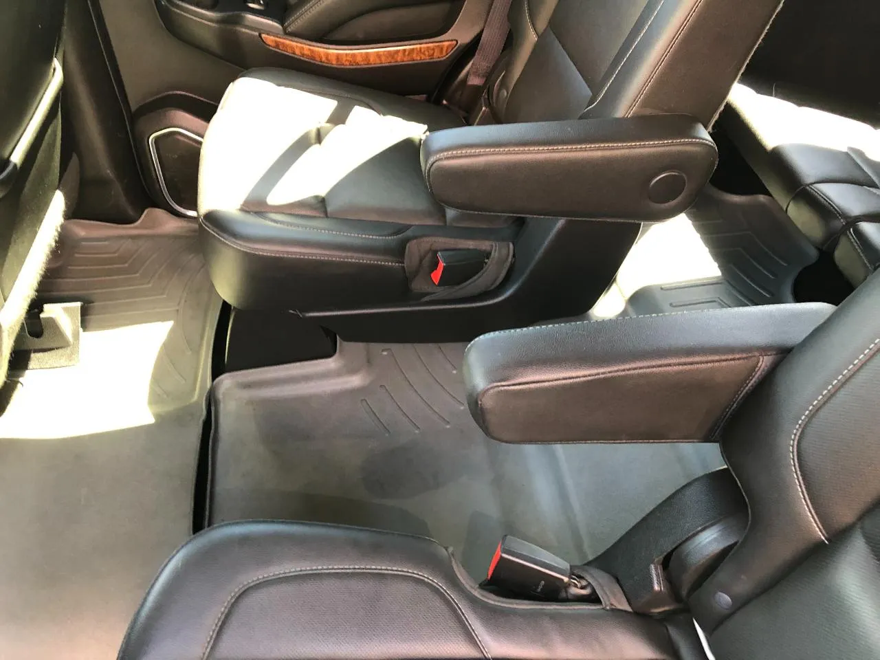 Chevrolet Tahoe photo 36