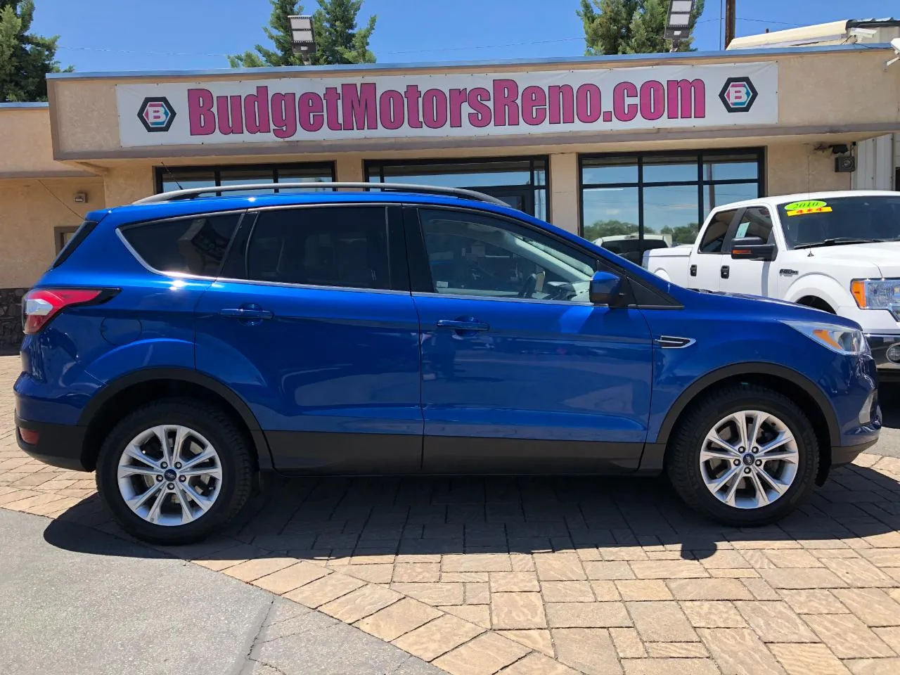 Blue 2018 Ford Escape SE for sale in Reno, NV