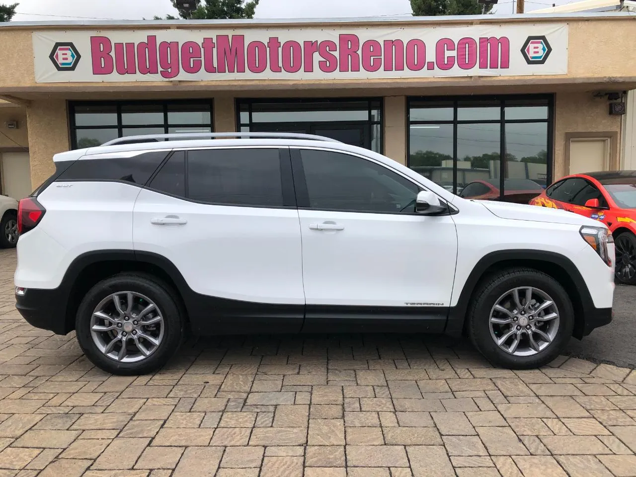 White 2024 GMC Terrain SLT for sale in Reno, NV