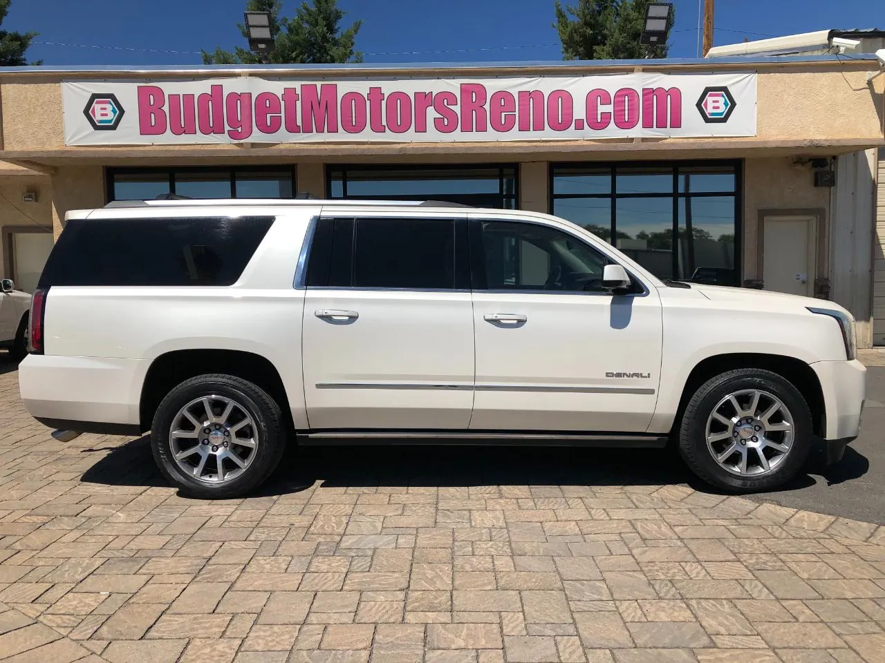 White 2015 GMC Yukon Denali for sale in Reno, NV