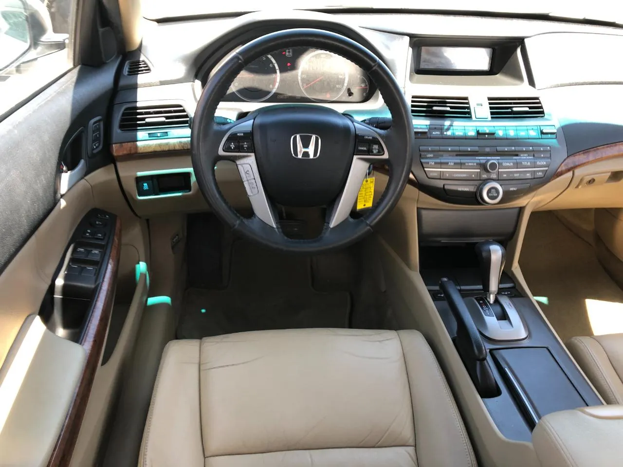 2012 Honda Accord EX-L V6 - Photo 9