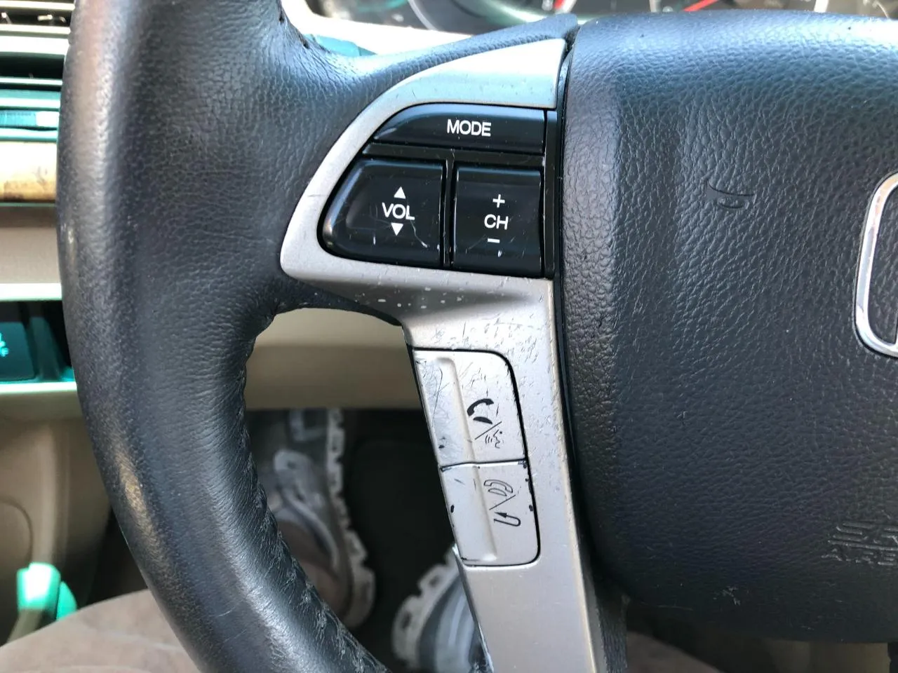 2012 Honda Accord EX-L V6 - Photo 16