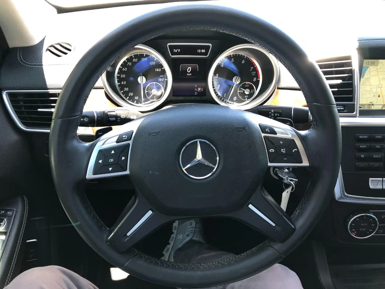 Mercedes-Benz GL-Class photo 23