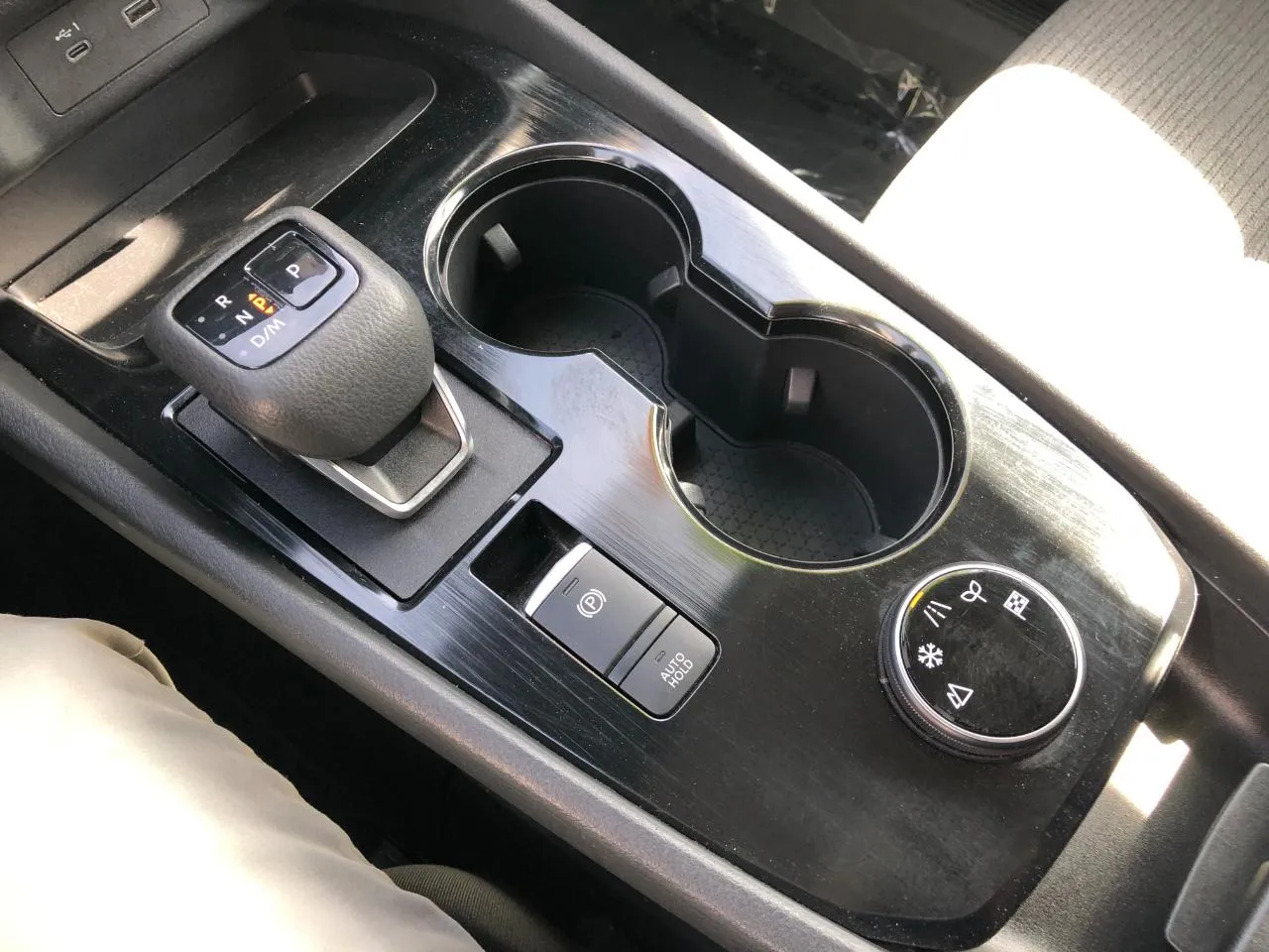 2023 Nissan Rogue SV - Photo 25