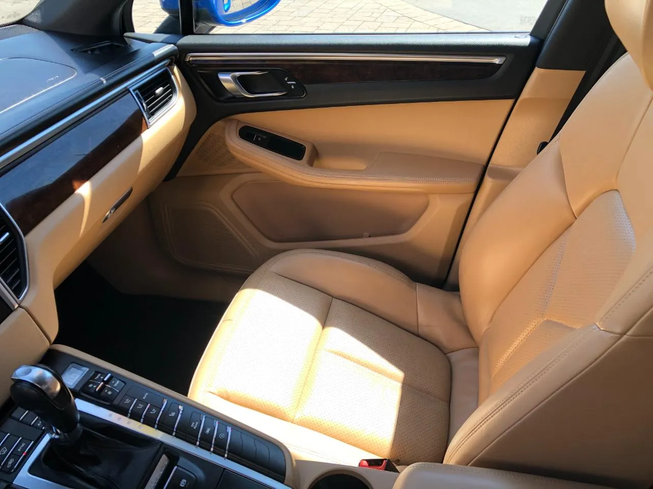 Porsche Macan photo 30