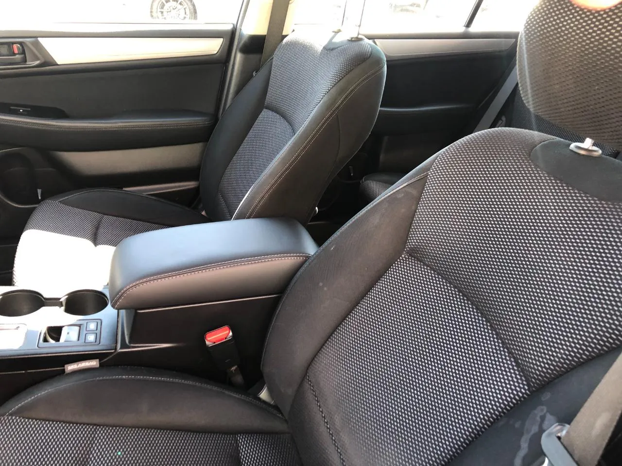 2016 Subaru Outback Base - Photo 13