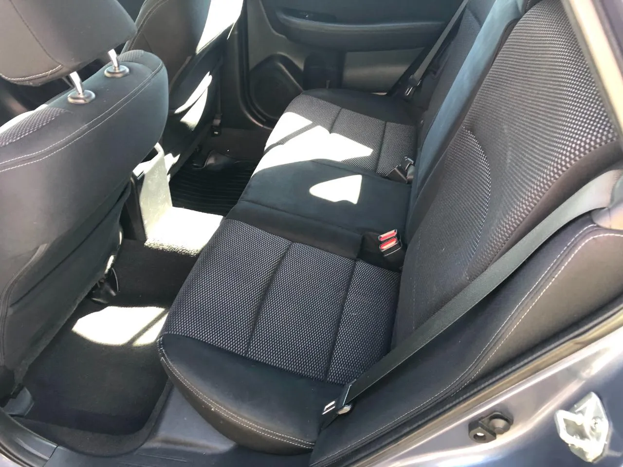 2016 Subaru Outback Base - Photo 27