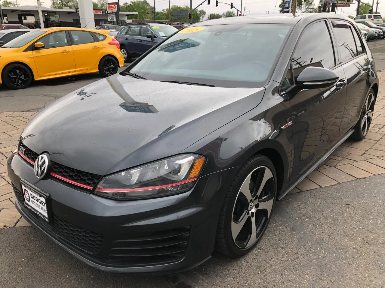Volkswagen GTI photo 6
