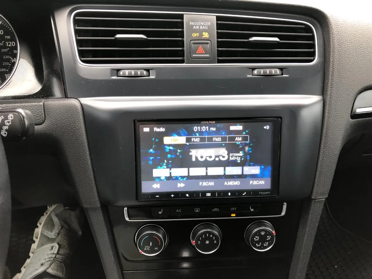 Volkswagen GTI photo 22