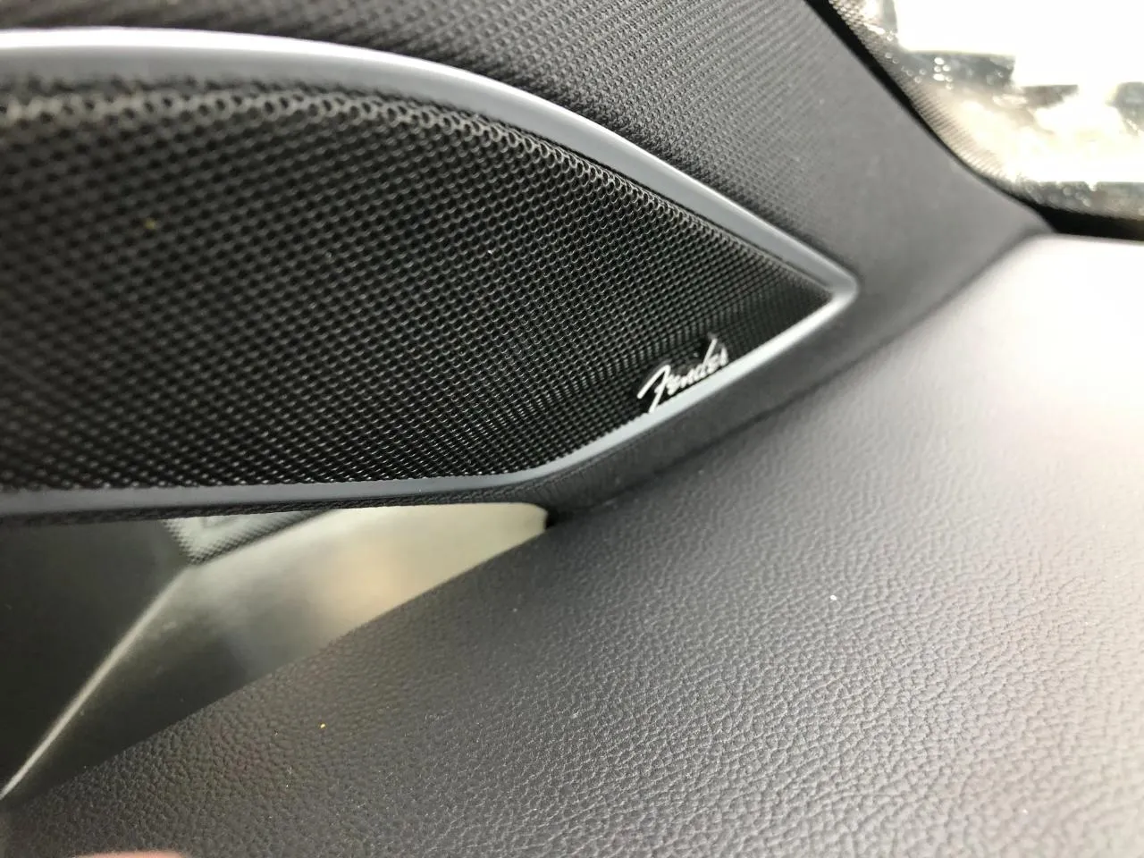 Volkswagen GTI photo 29