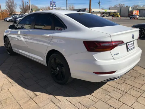 More photos of 2019 Volkswagen Jetta SEL Premium at Budget Motors, NV