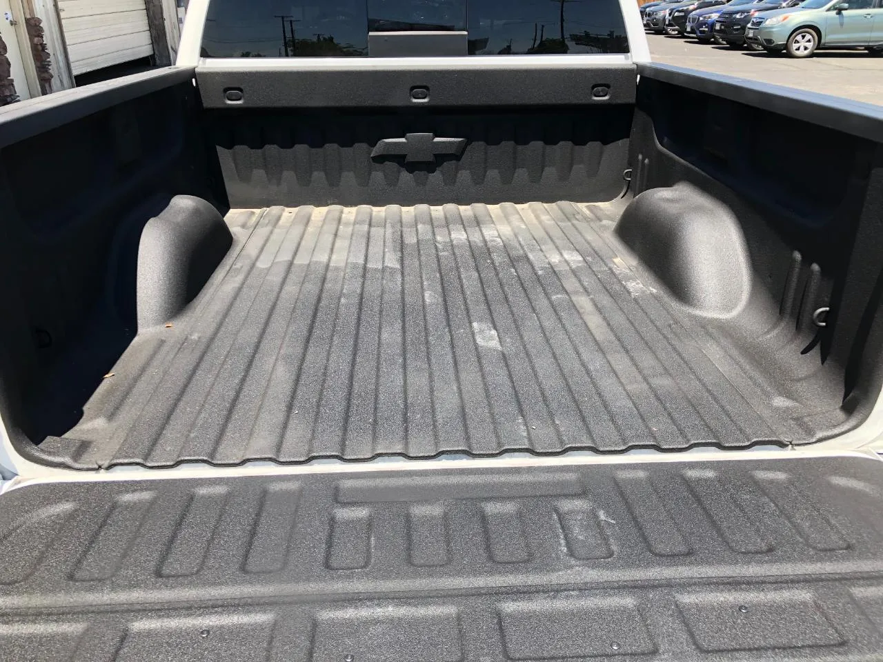 Chevrolet Silverado photo 16